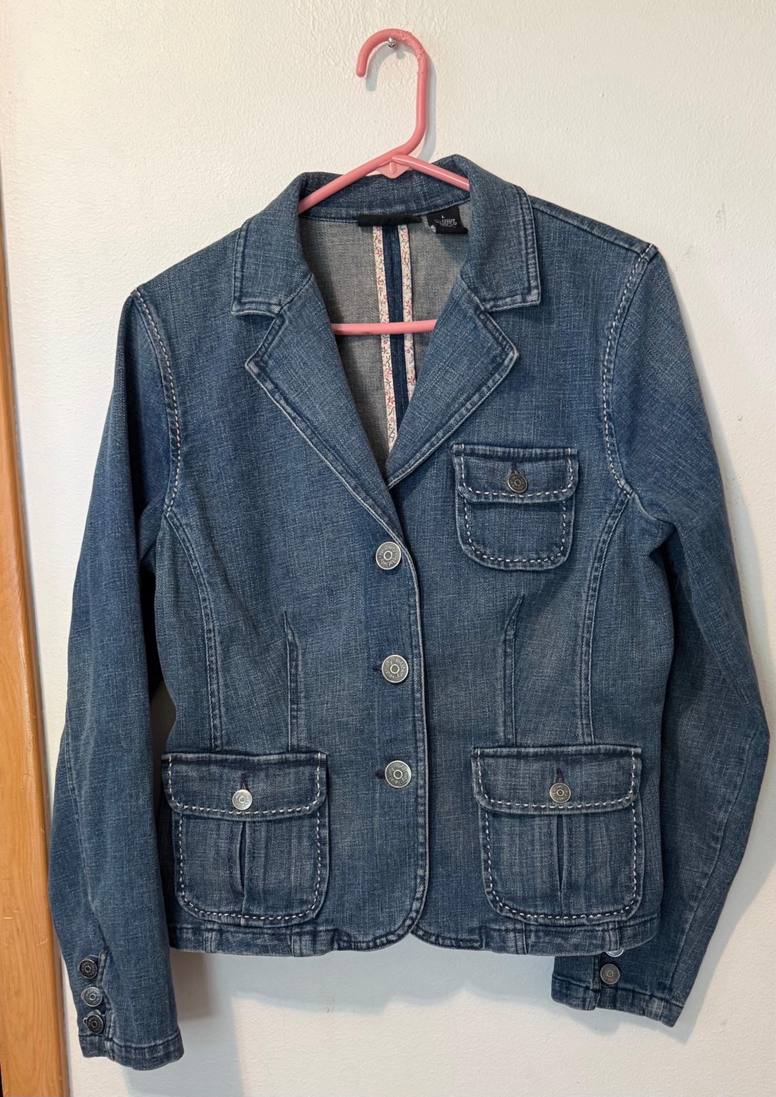 Relativity Women’s Collared Jean Jacket Stiched 3 Button Large