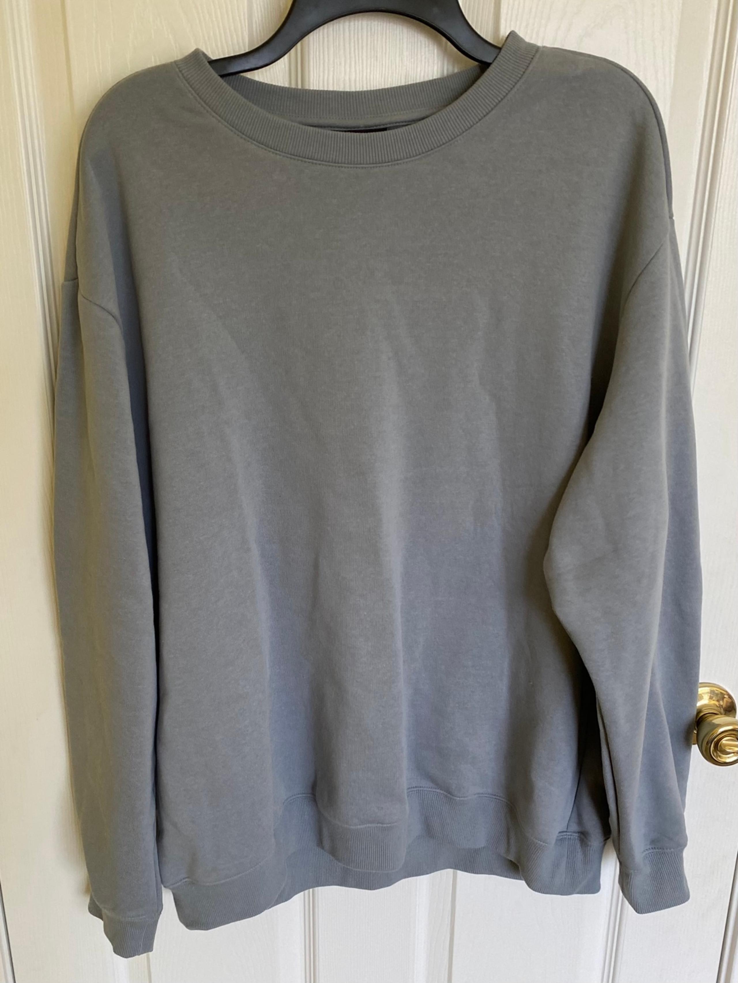 NWT H&M Men’s XL Sweatshirt Pullover Stone Gray Sweater grey