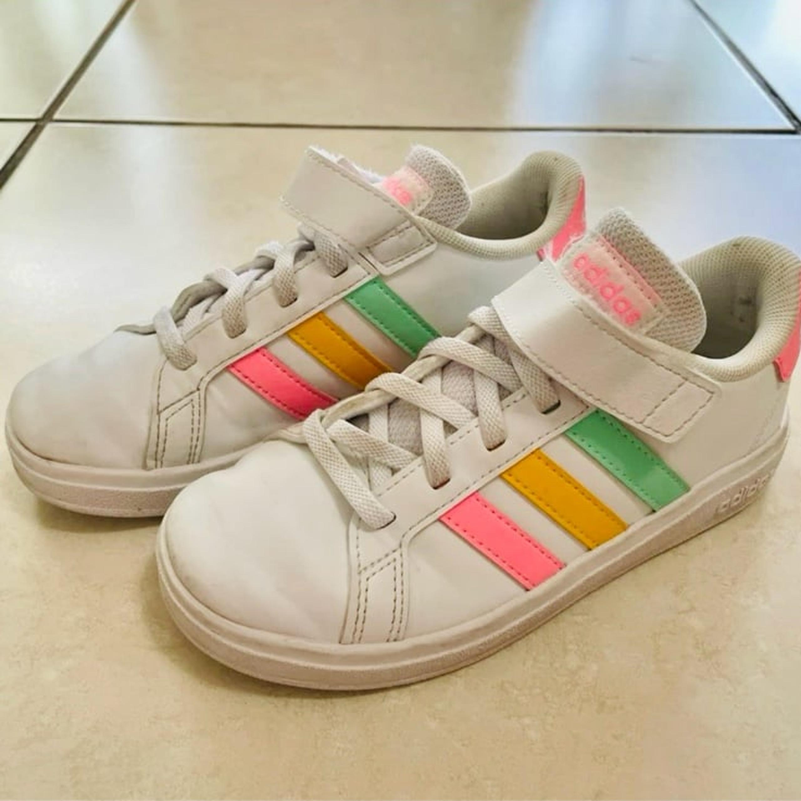 Adidas girls sneakers size 12.5 - 3 stripes