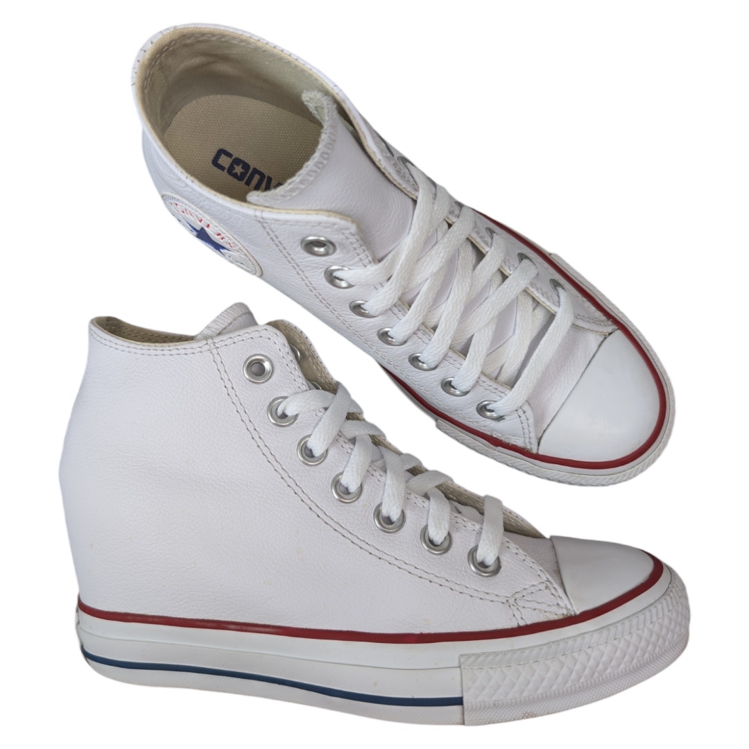 Lux wedge sale