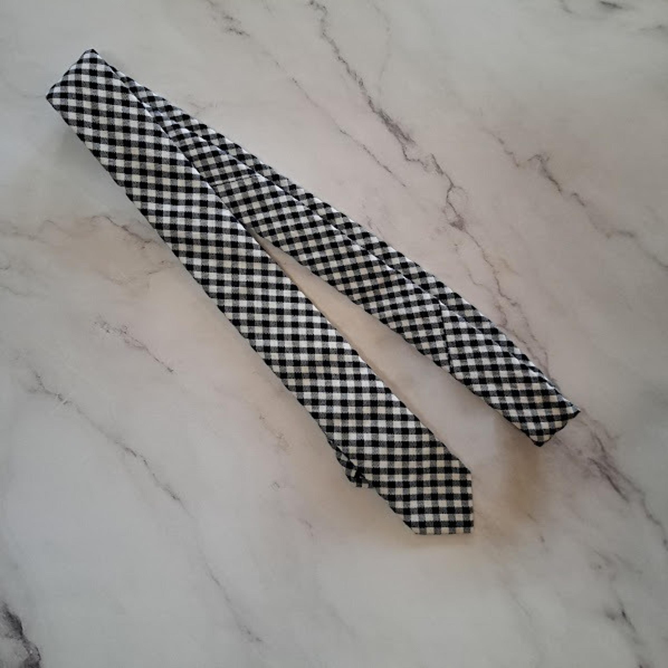 Skinny Tie Madness Black Checkered Tie Like New