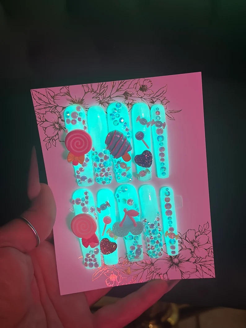 Candy GLOW