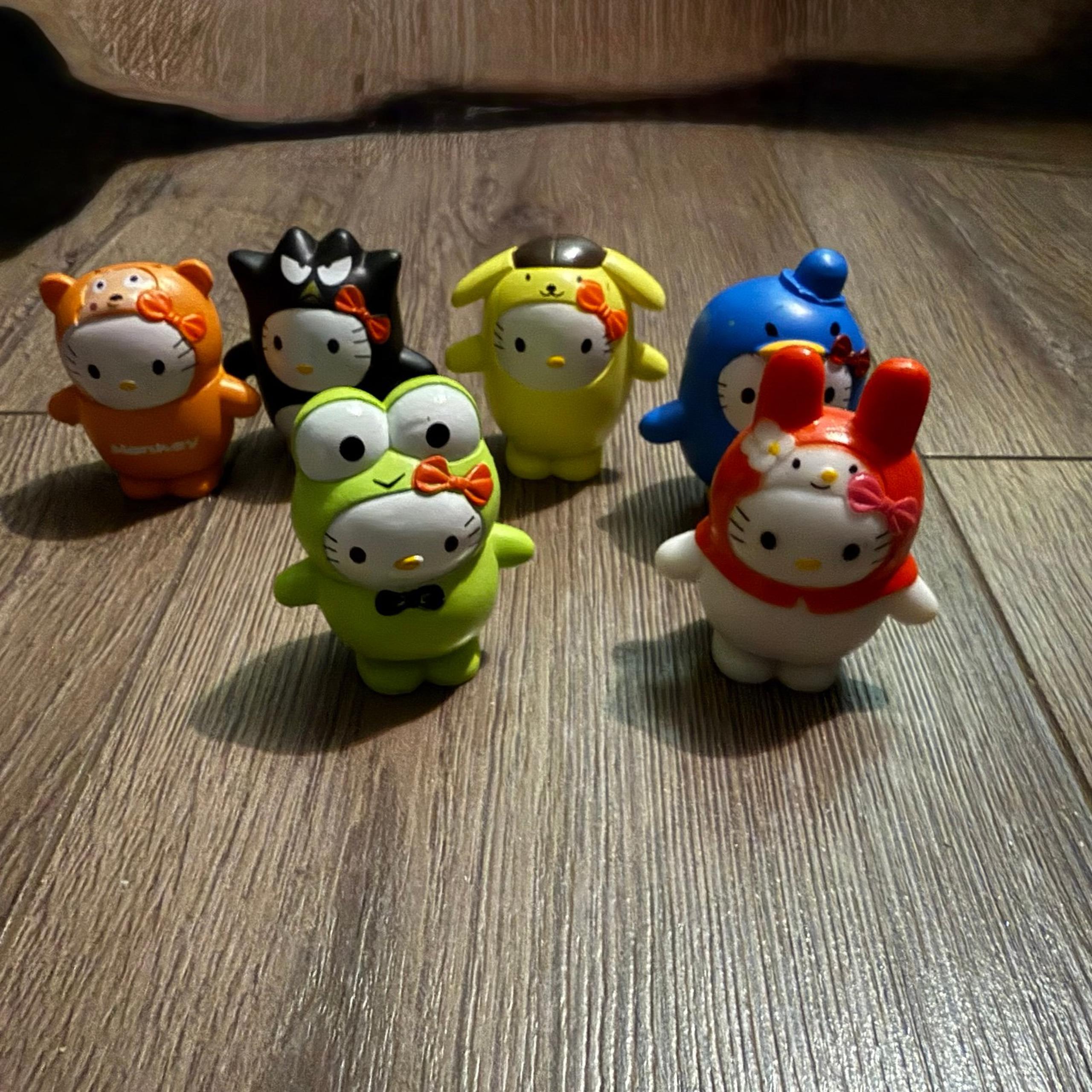 Sanrio hello kitty action figure