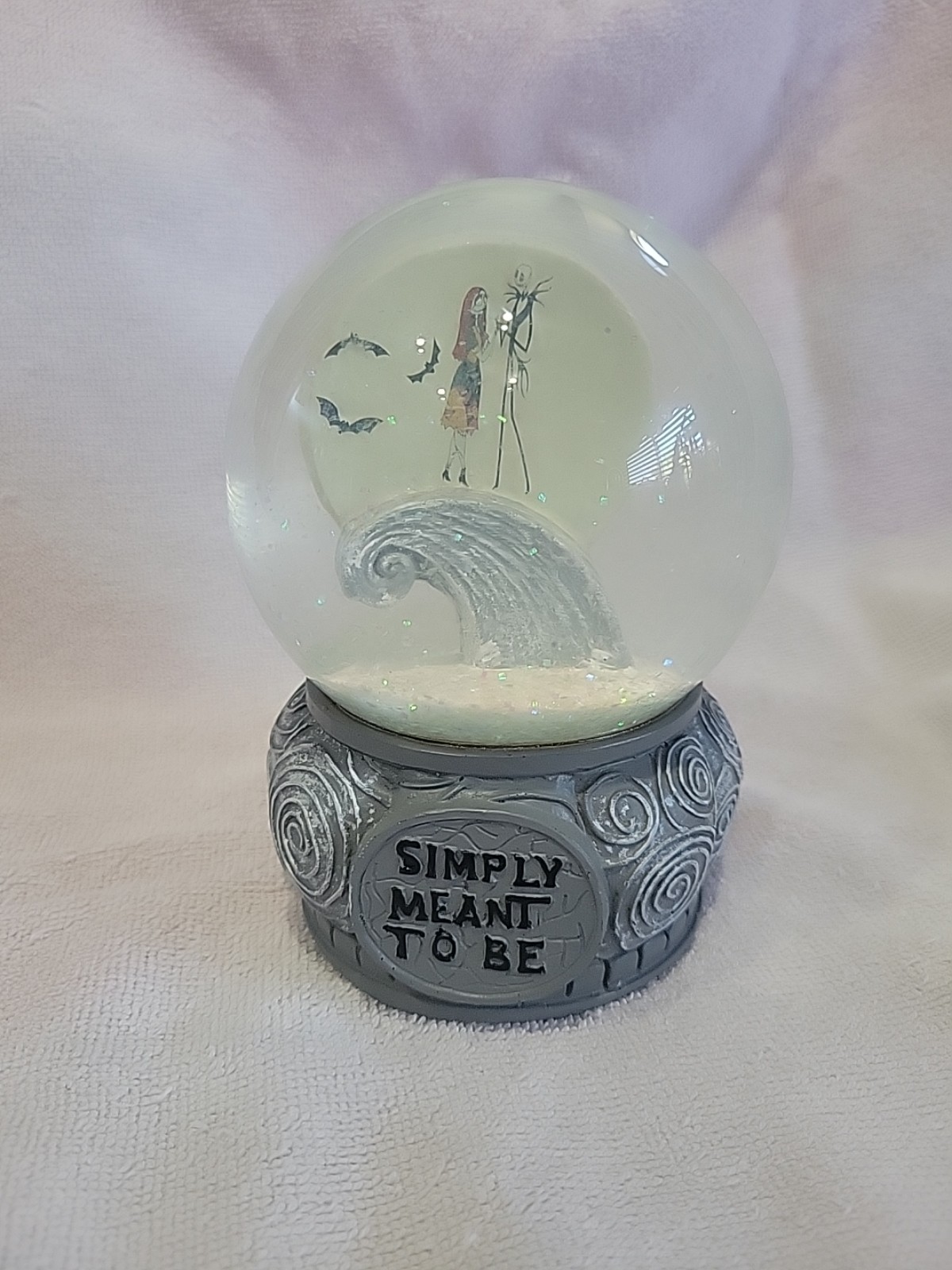 The Nightmare Before Christmas Jack and Sally Simply Ment To Be Snow Globe