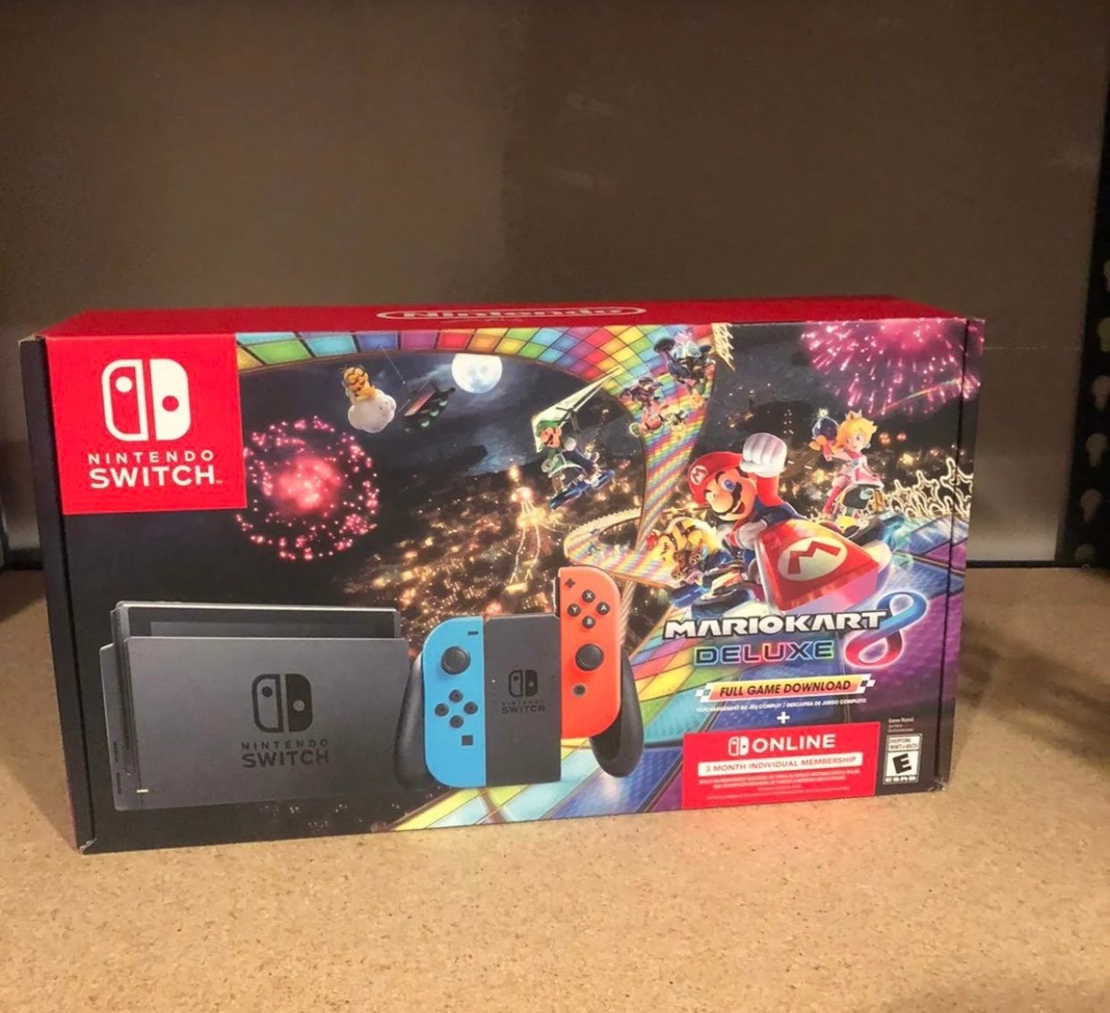Nintendo Switch Mario Kart 8 Deluxe Bundle BOX NOT INCLUDED WHEN SHIPPING