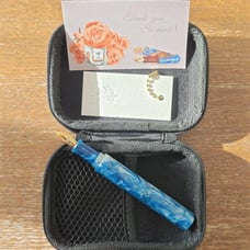 helico Shukuru fountain pen