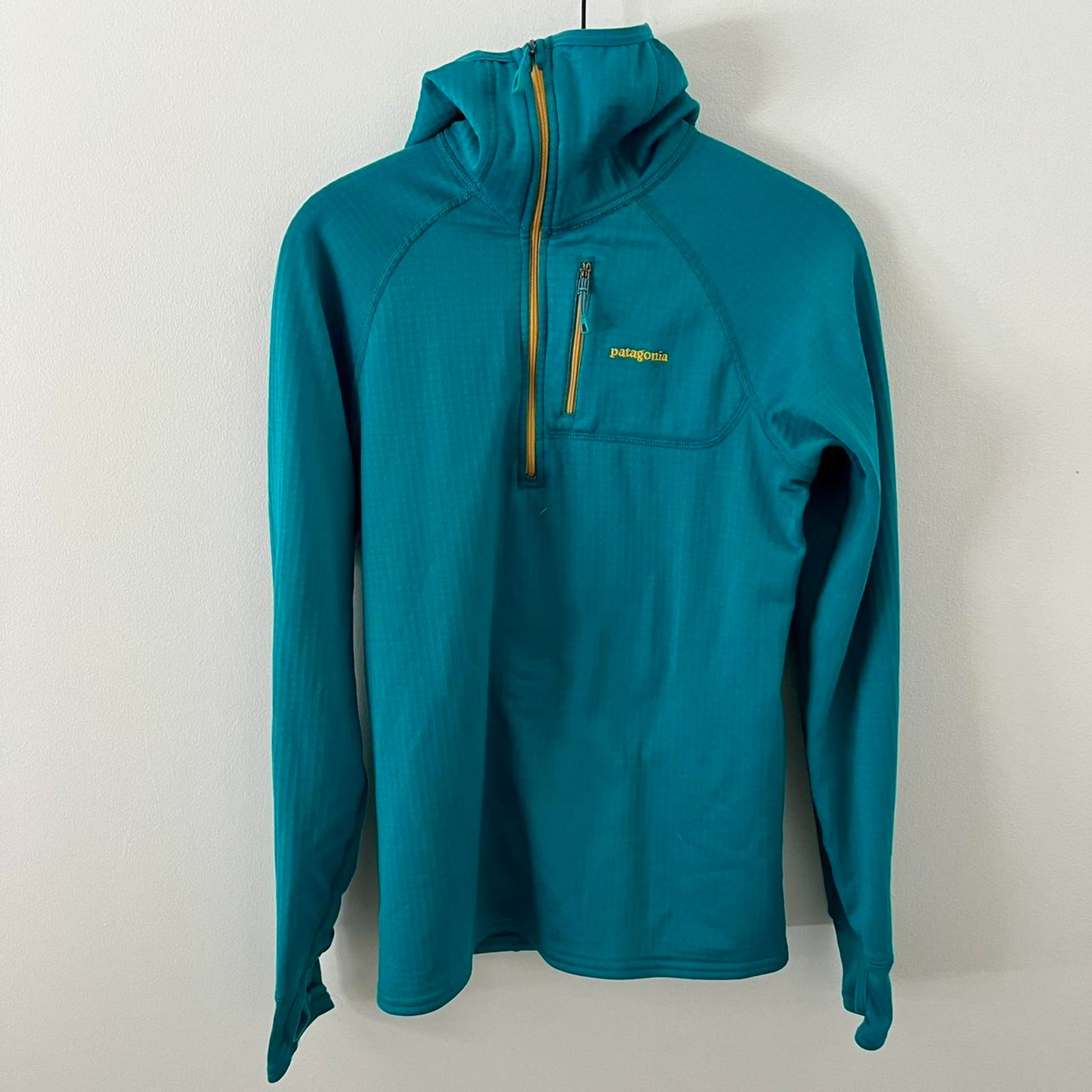 Patagonia r2 microgrid hoodie turquoise