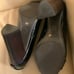Tory Burch Black Patent Leather Block 4 Inch Heel Front Chain Pump Shoes. Sz 6.5