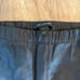 St. John suede Leather elastic waist zip cuffs pull on Pants size 8