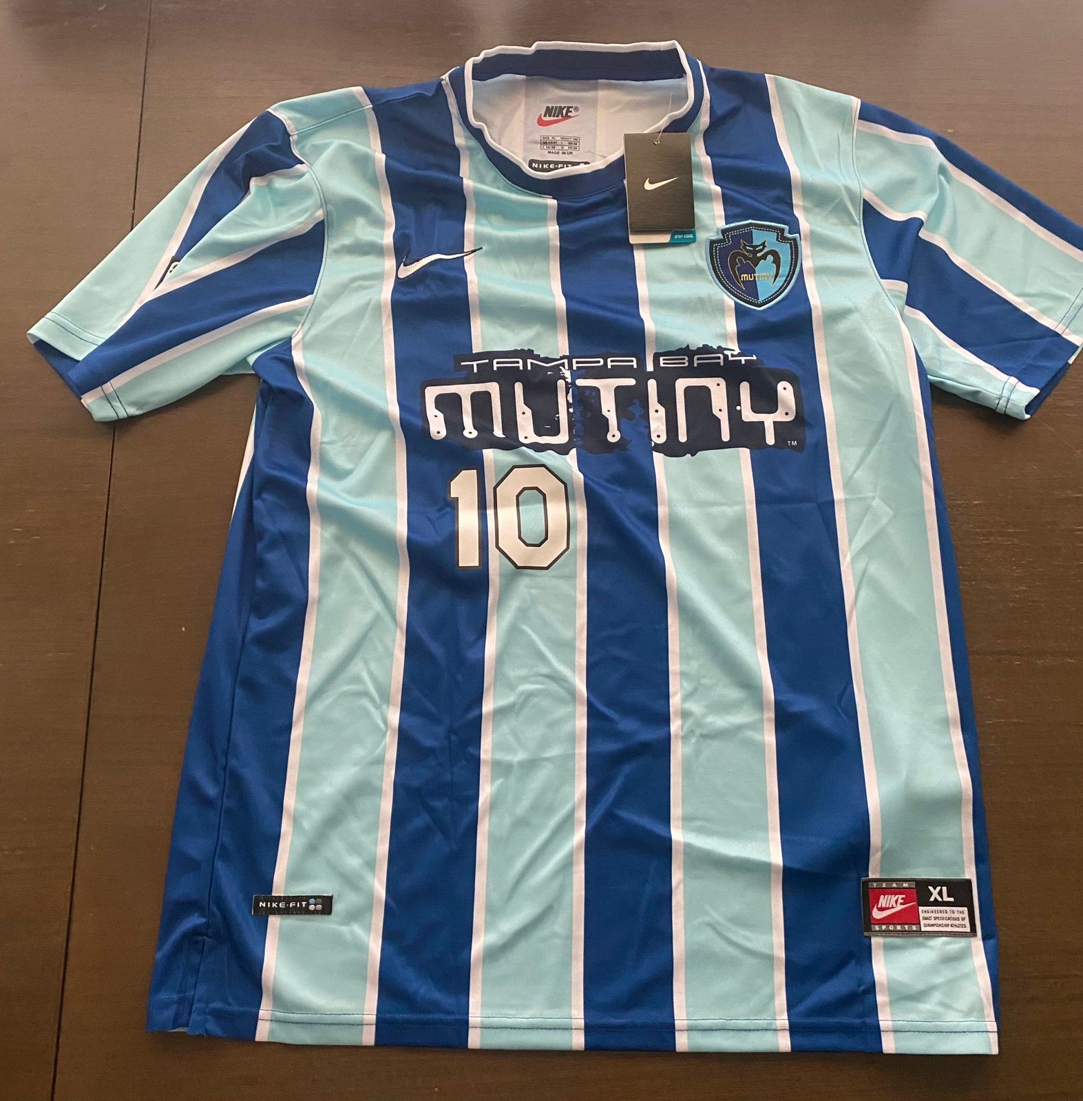 Carlos Valderamma XL New Tampa Bay Mutiny Jersey Adult Size Fast Ship
