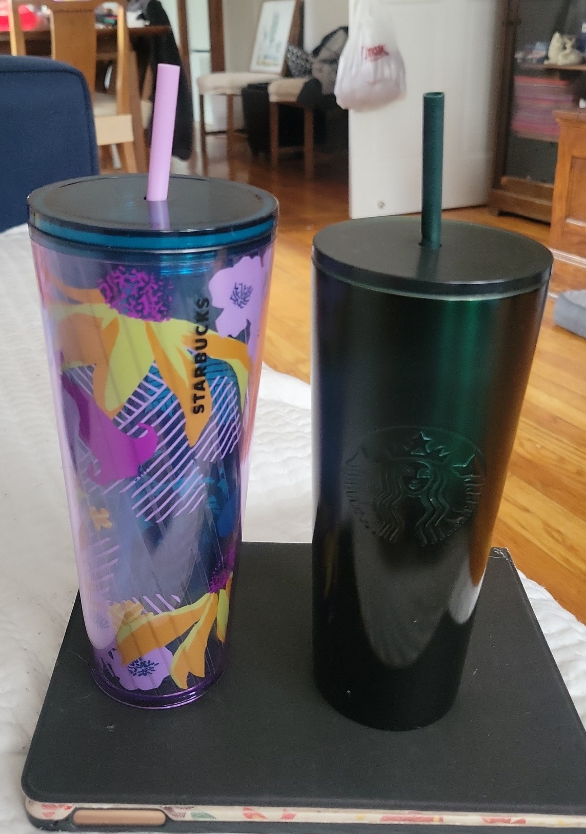 2022 Starbucks Purple Floral Wave 24oz Tumbler and Black Green Ombre Tumbler Set