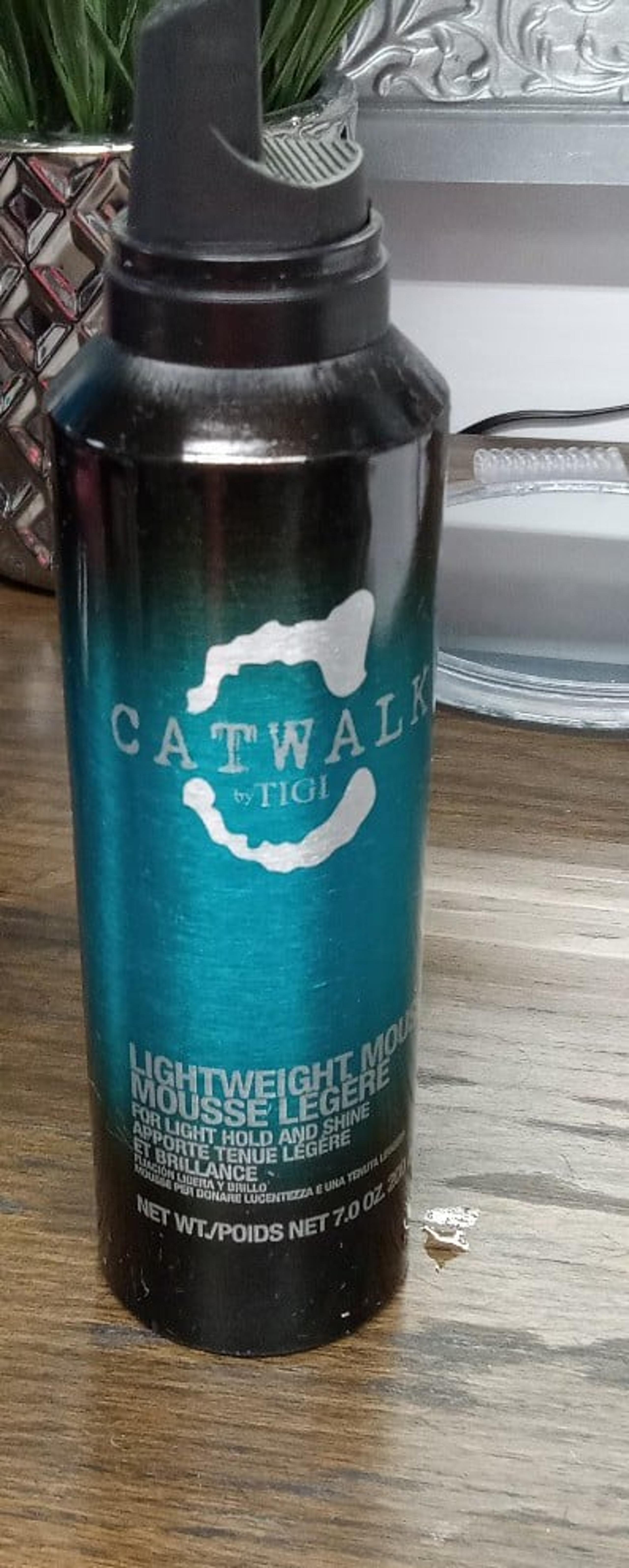Lightweight mousse