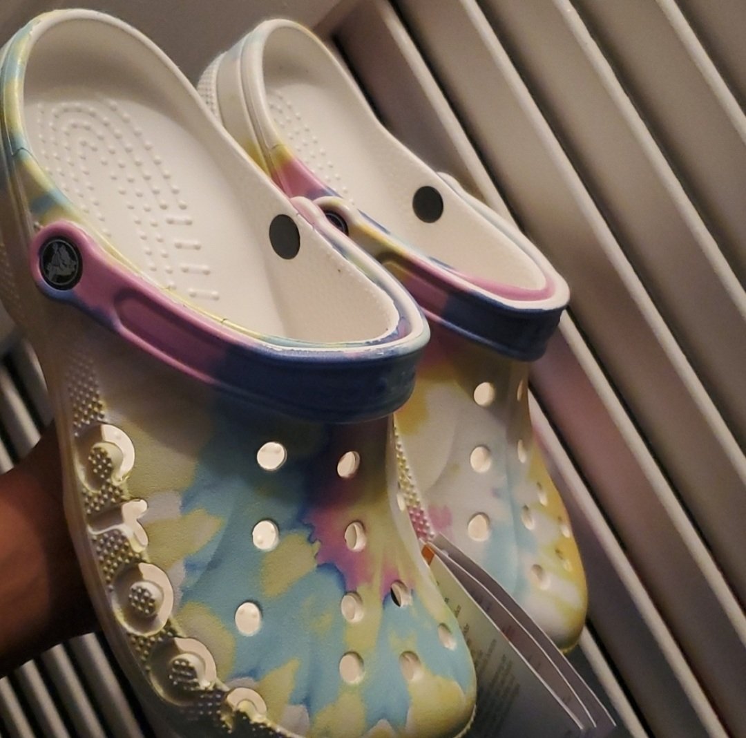 Brand New Crocs- Never worn W-10 M-8