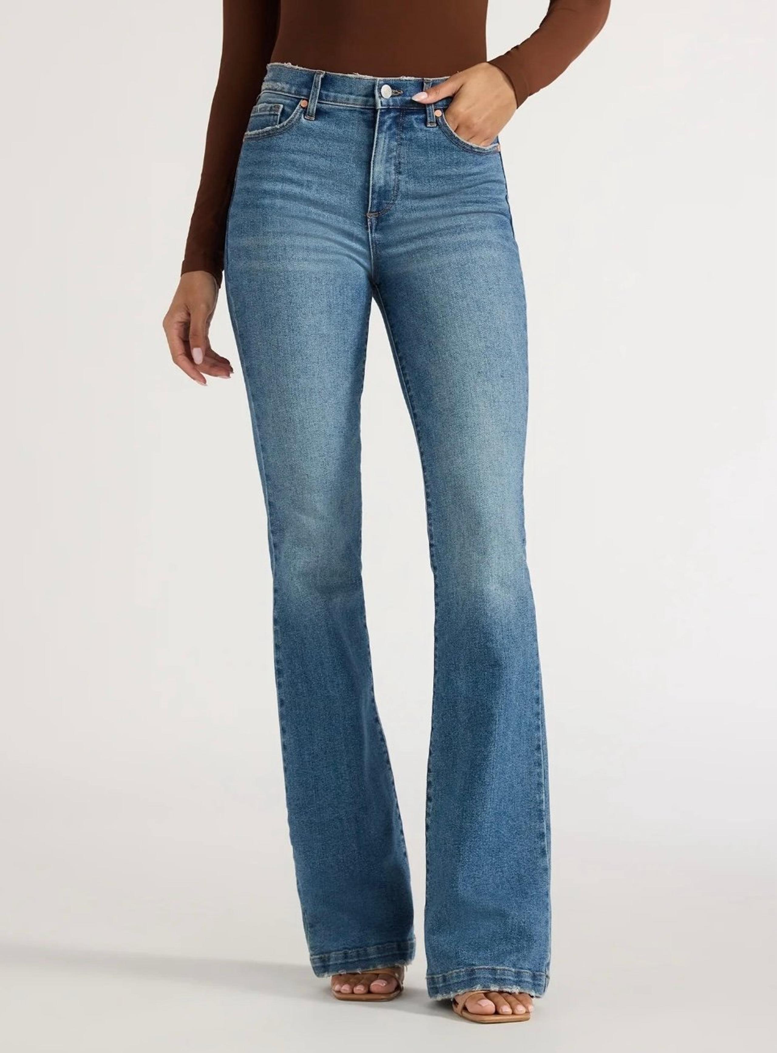 Sofia Flare Jeans Sz 4