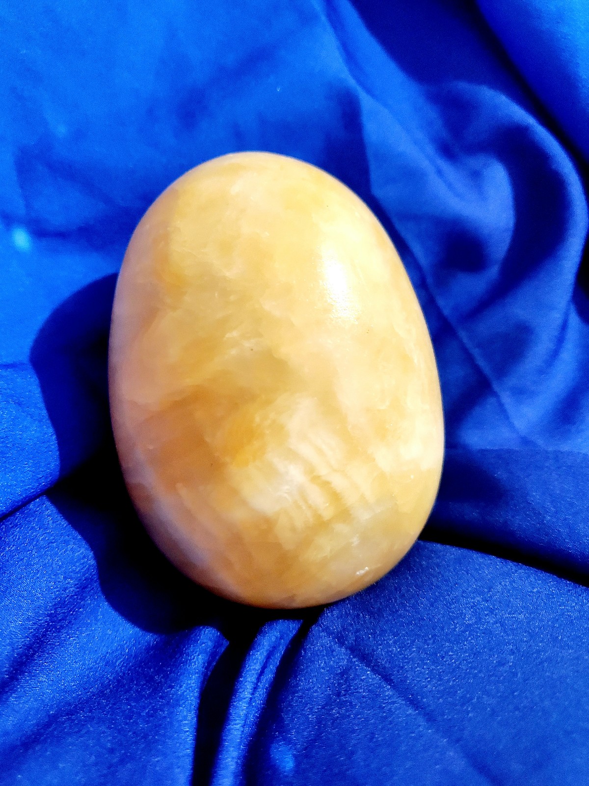 Solid Quartz Egg || Crystals || ORB || Healing || EGG