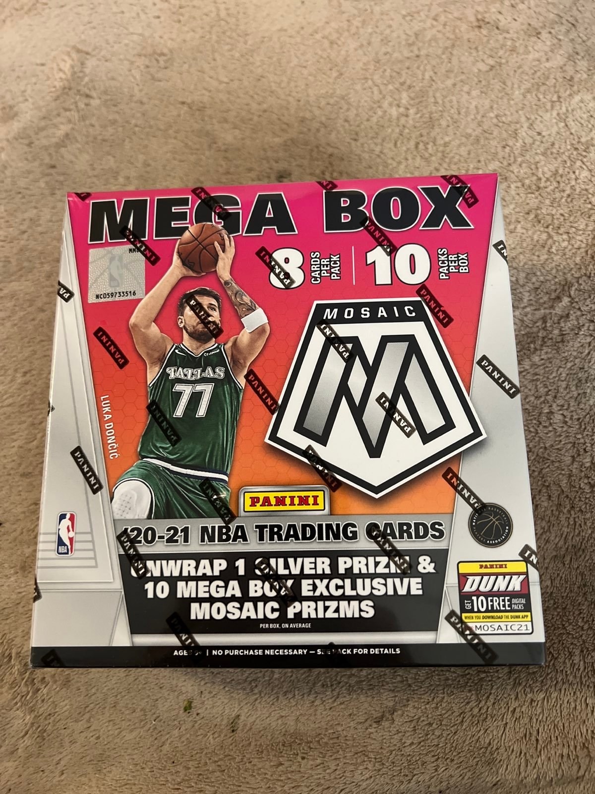 2020 Mosaic Basketball Mega Box