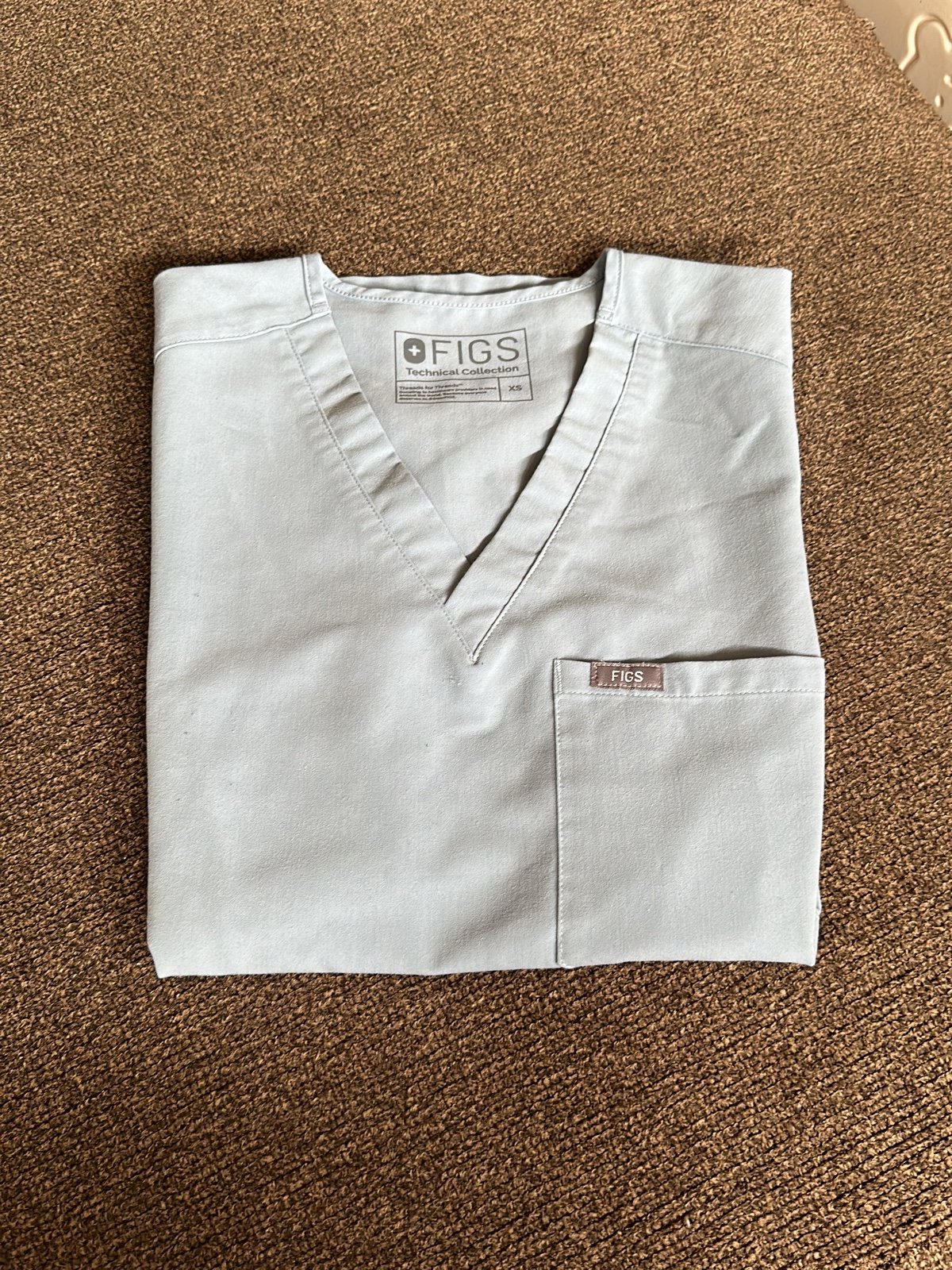 Figs Scrub Top