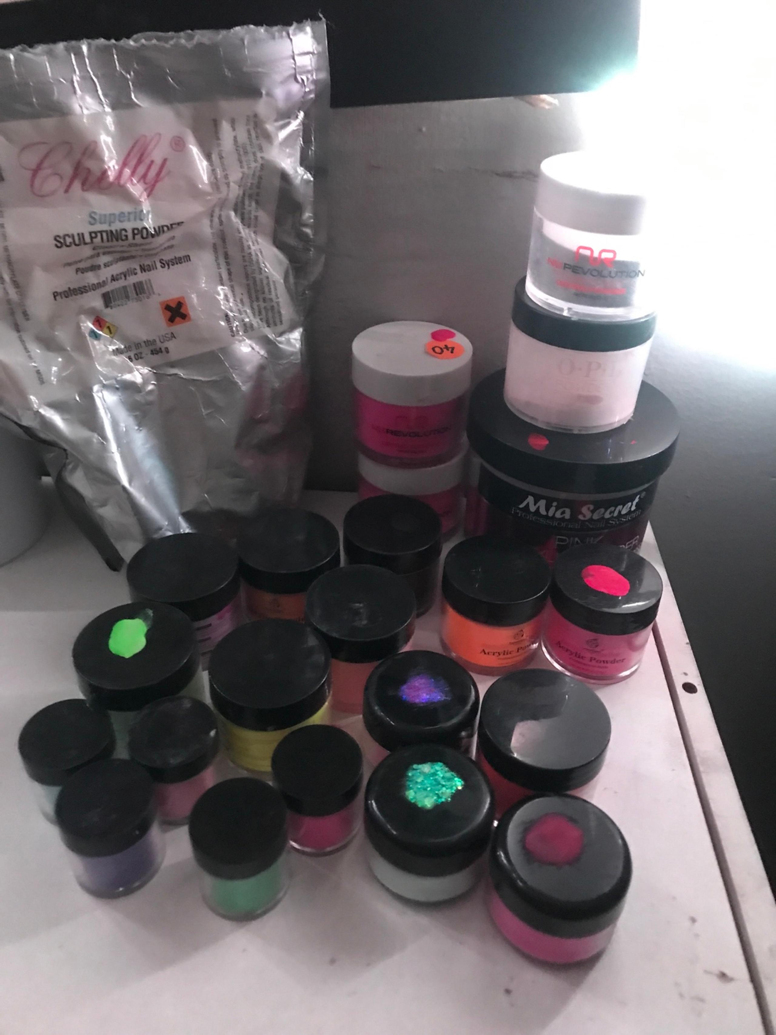 Acrylic powder bundle