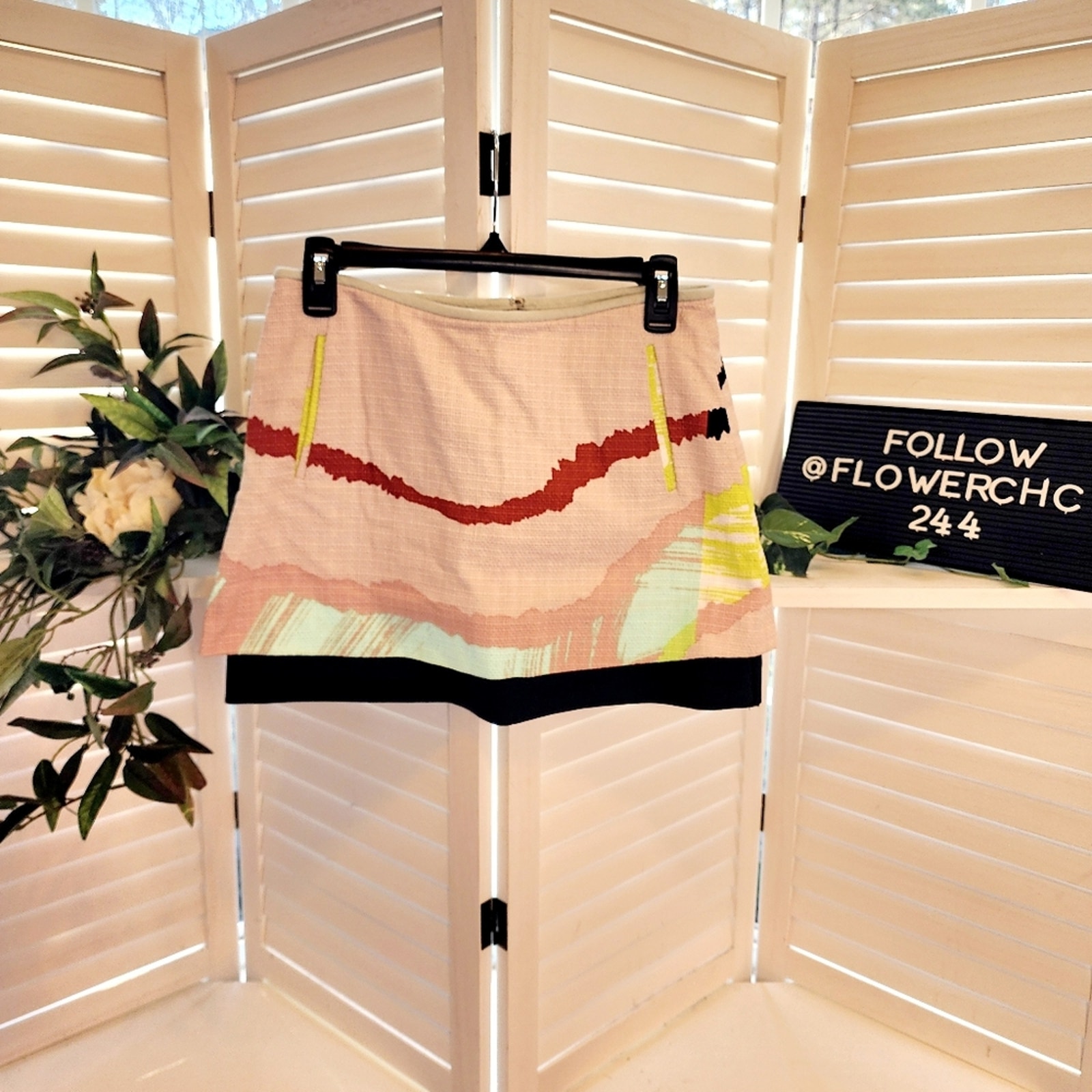 DIANE VON FURSTENBURG COLORBLOCK SKIRT WITH POCKETS SIZE 2 (30 in waist)