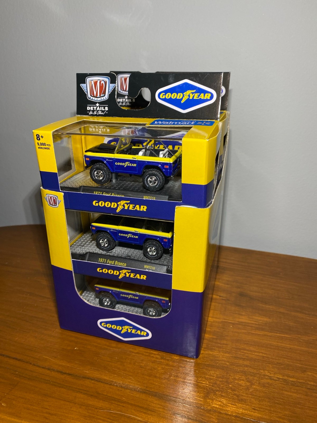 M2 Machines 1971 Ford Bronco Lot