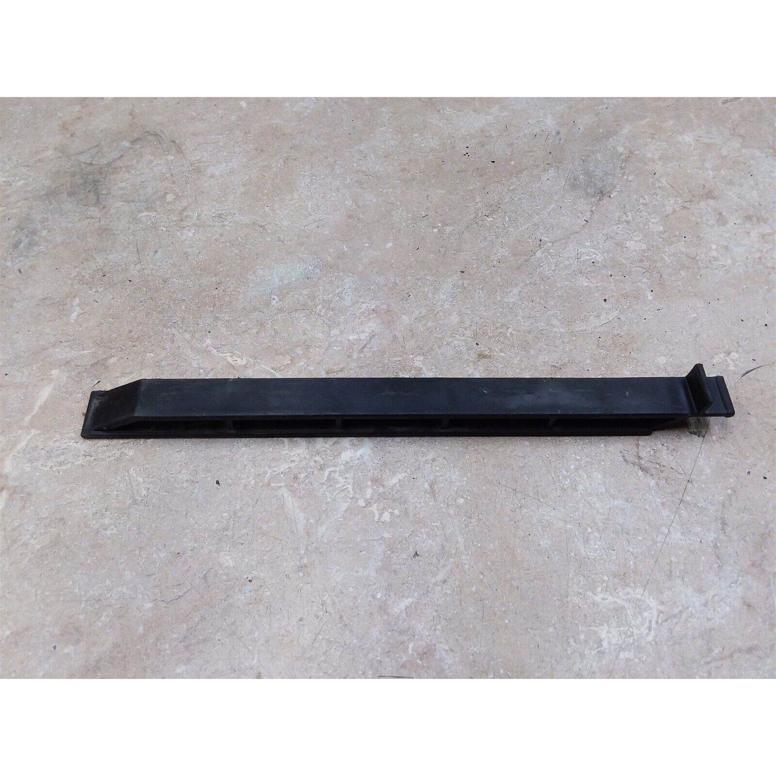 Yamaha 1100 XJ1100 MAXIM Air Box Filter Stay Bar Slider 1982 JPA AP-279