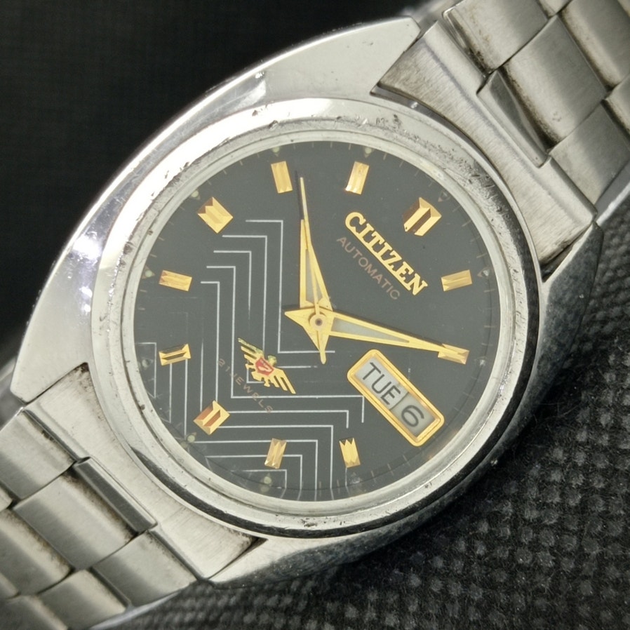 Vintage 1977 Citizen Automatic Mens Silver Watch W/daydate & Gold accents