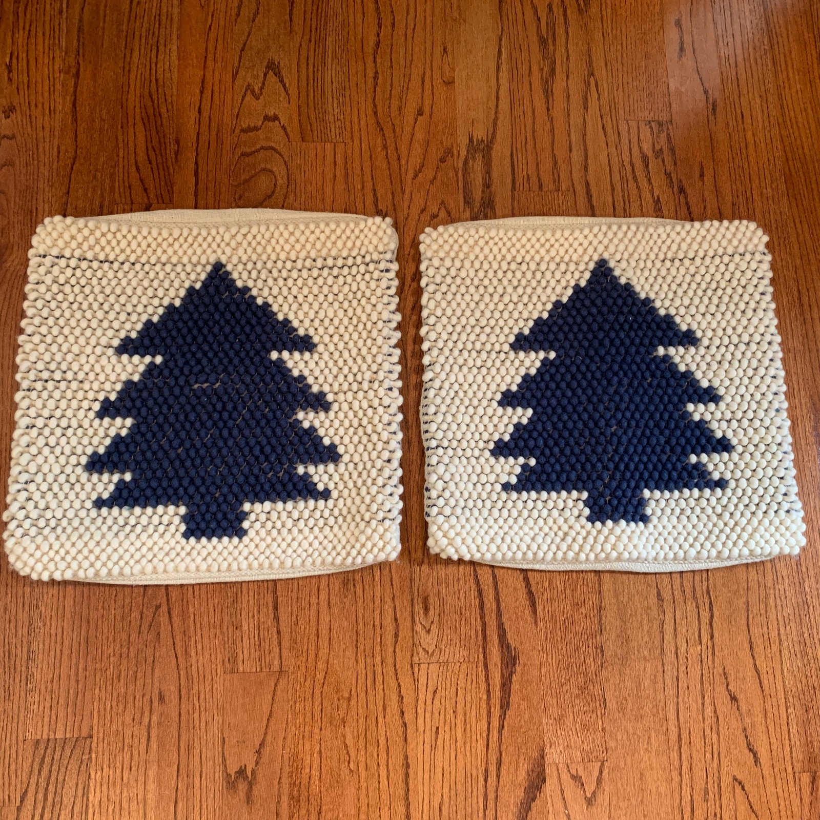 Mina Victory Xmas Tree Loops Holiday Throw Pillows (2) | 20 x 20 | Ivory Navy