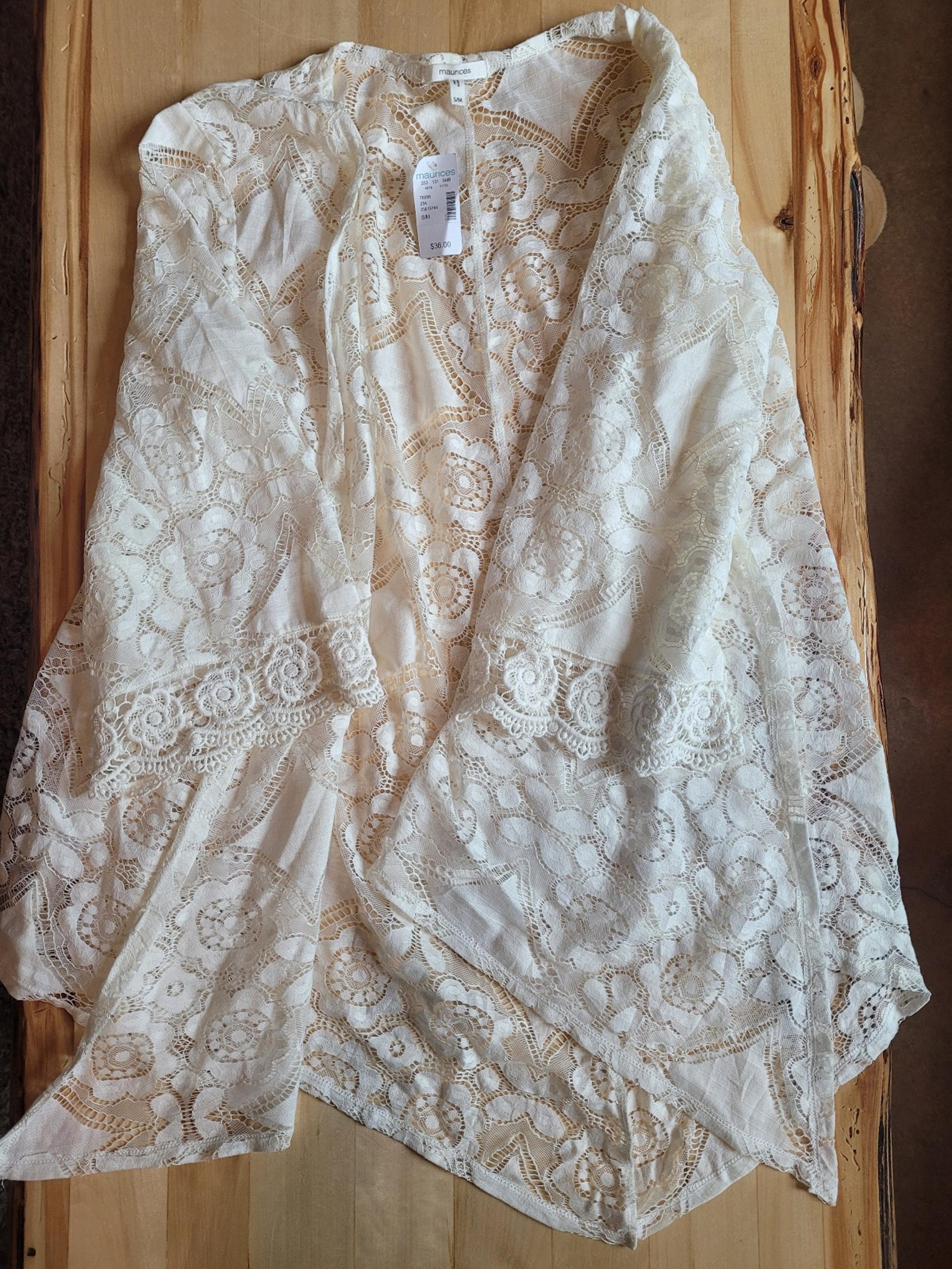 Lace kimono