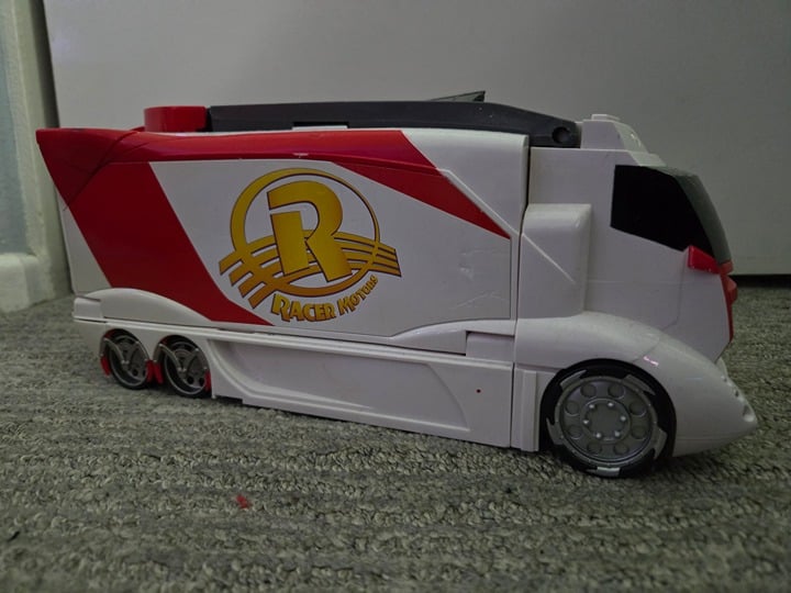 VTG Speed Racer Racer Motors Truck M 4210 Transporter W/ Mach 6 Car 9” Play Set