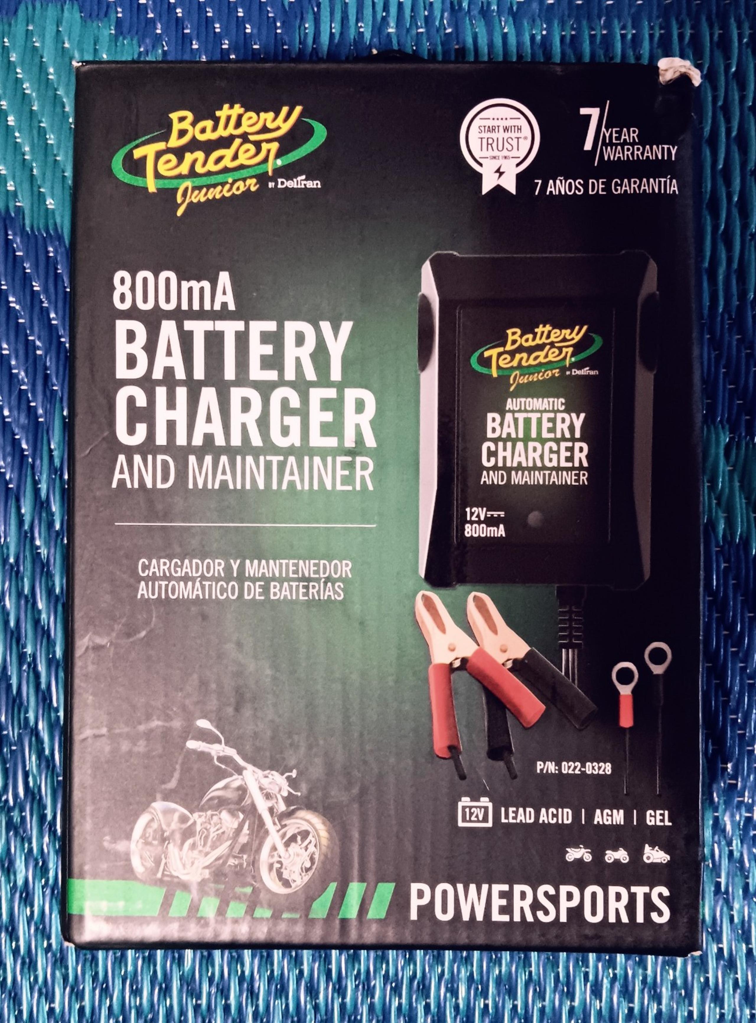 NEW Battery Tender Junior PowerSports 800mA 12V Battery Charger & Maintainer.