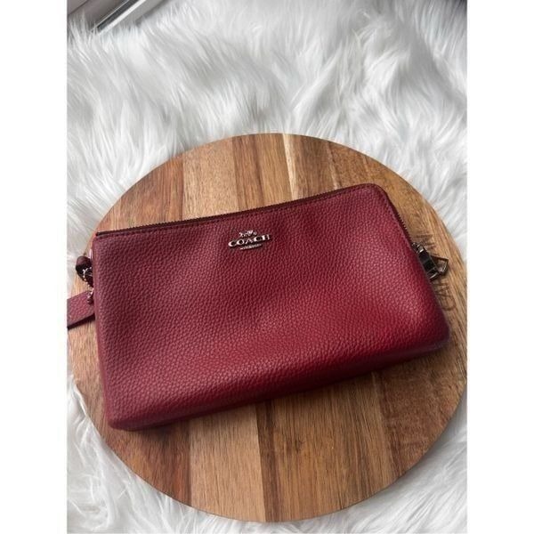 Coach red wallet wristlet leather with two pockets