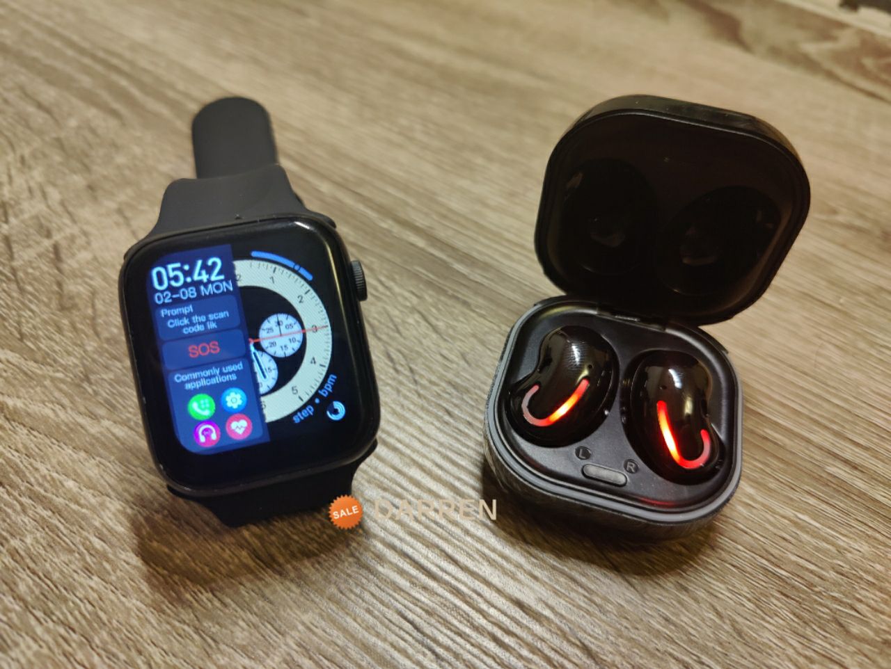 Smart Watch Sports Tracker Waterproof Bluetooth Call +Bluetooth Earbuds Earphone