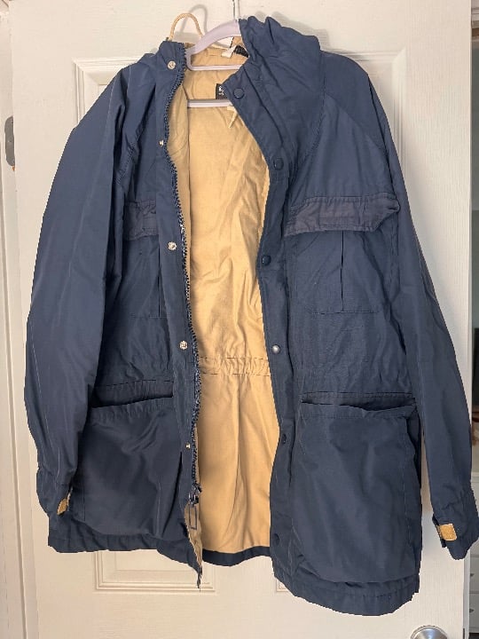 Summit Skiwear size XL