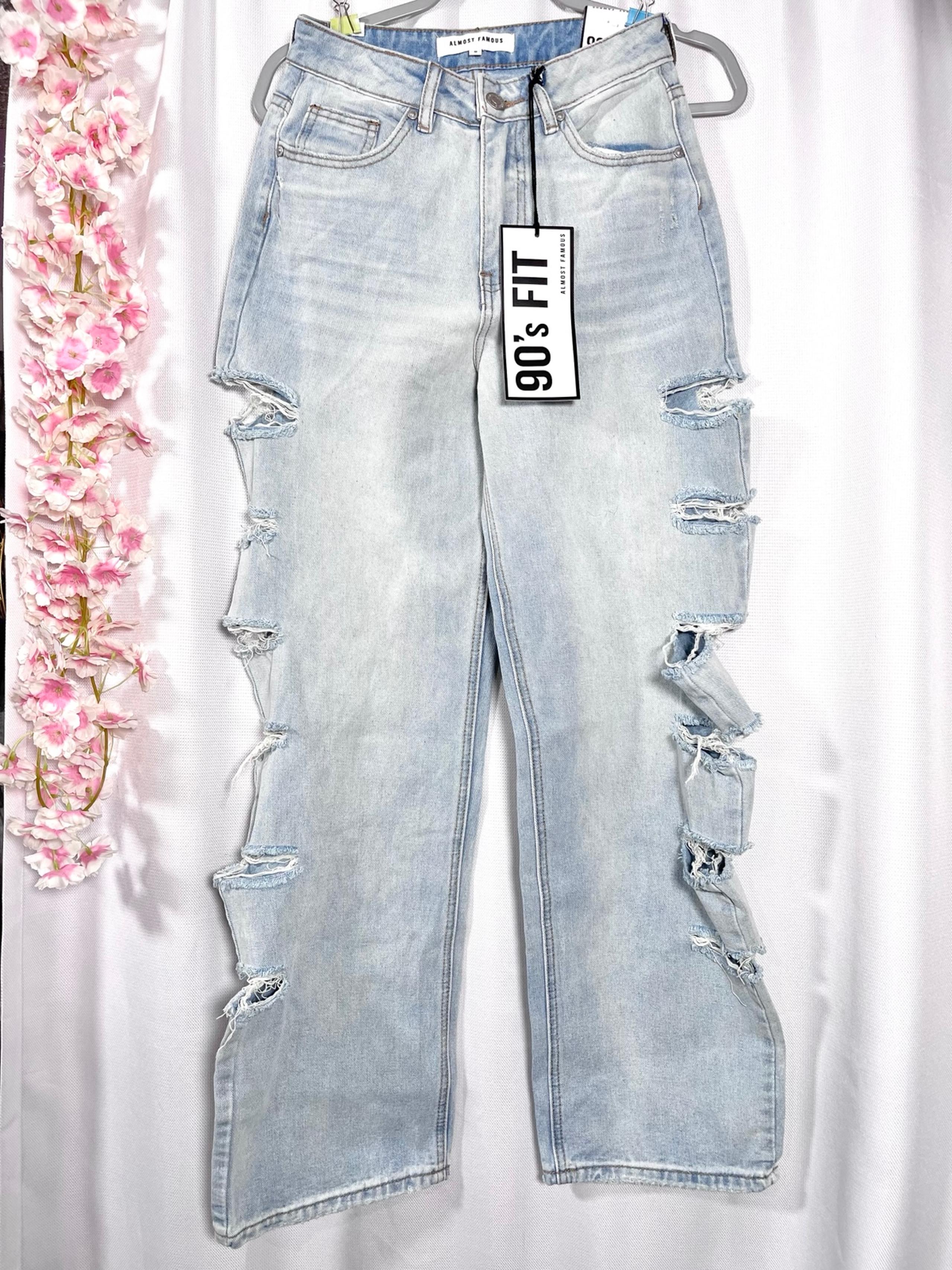 New Almost Famous cut out wide leg destroyed jeans 5