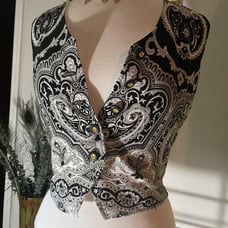 St. John Sport by Marie Gray Black White Paisley Top Button Up Vest Sz P Small