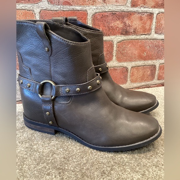 Enzo angiolini brown boots online