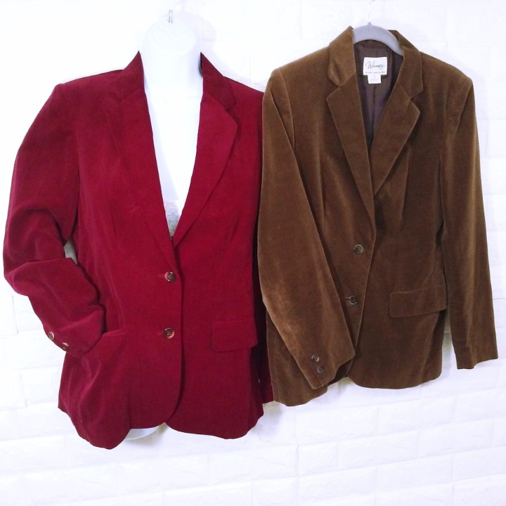 Vintage 70s-80s Lot of 2 Whimsey Velvet Blazers S/M Pockets 2-Button Red + Brown