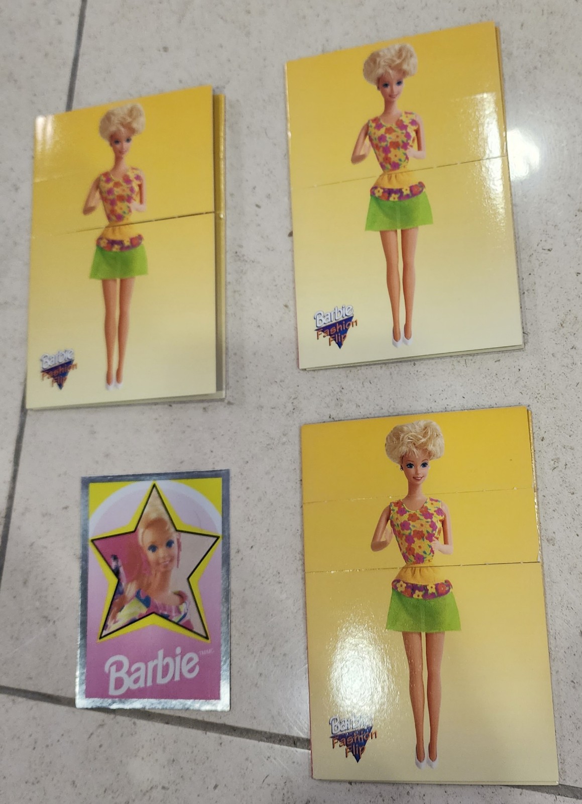 Mattel Barbie Fashion Flip Promo 1993 Lot of 3 Plus Trading Card