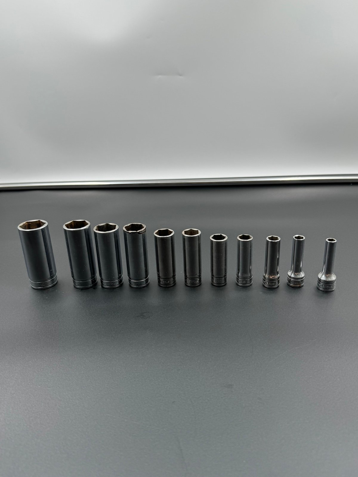 Snap-on SFS08-SFS281 1/4 - 7/8 3/8 Drive 11 Piece 6 Point Deep Socket Set