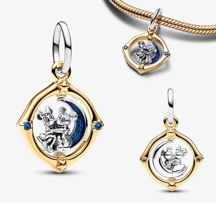 Disney Christmas Mouse Reindeer snowman fits Pandora