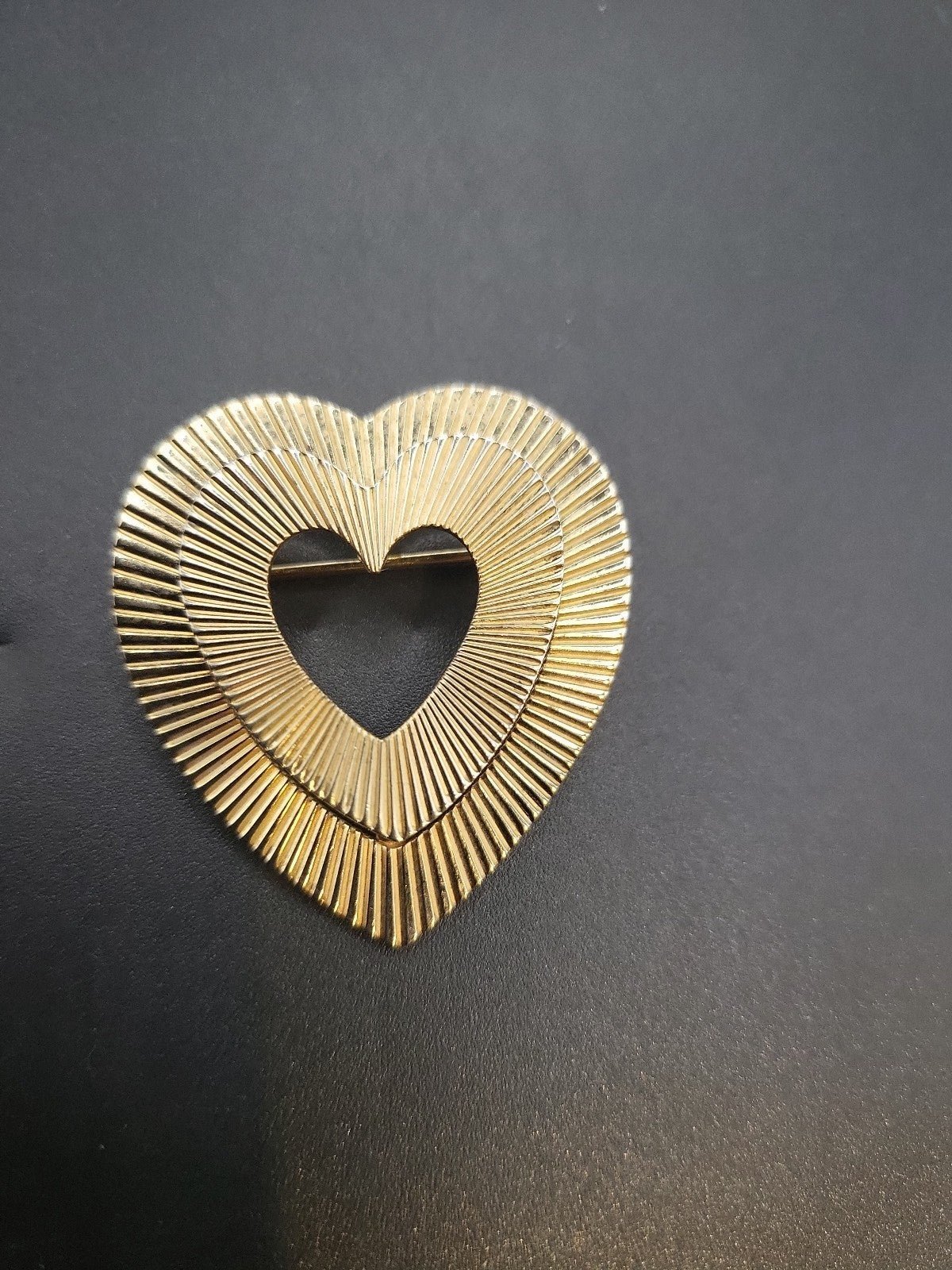 VTG NAPIER STERLING SILVER GOLD WASHED HEART PENDANT. #1113