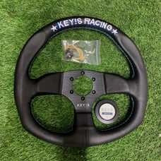 KEY’S steering wheel