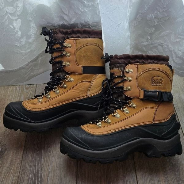sorel men's conquest boot