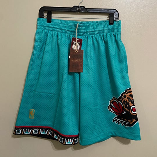 Mens Mitchell & Ness 96' Grizzlies Throwback Basketball NBA Swingman Shorts M