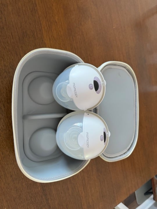 Momcozy m5