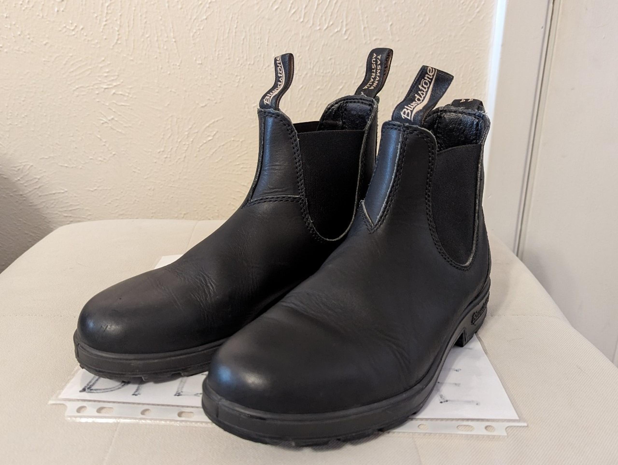 Black Blundstone Chelsea Boot - AU/UK 6 - Women's 9 - EU 39