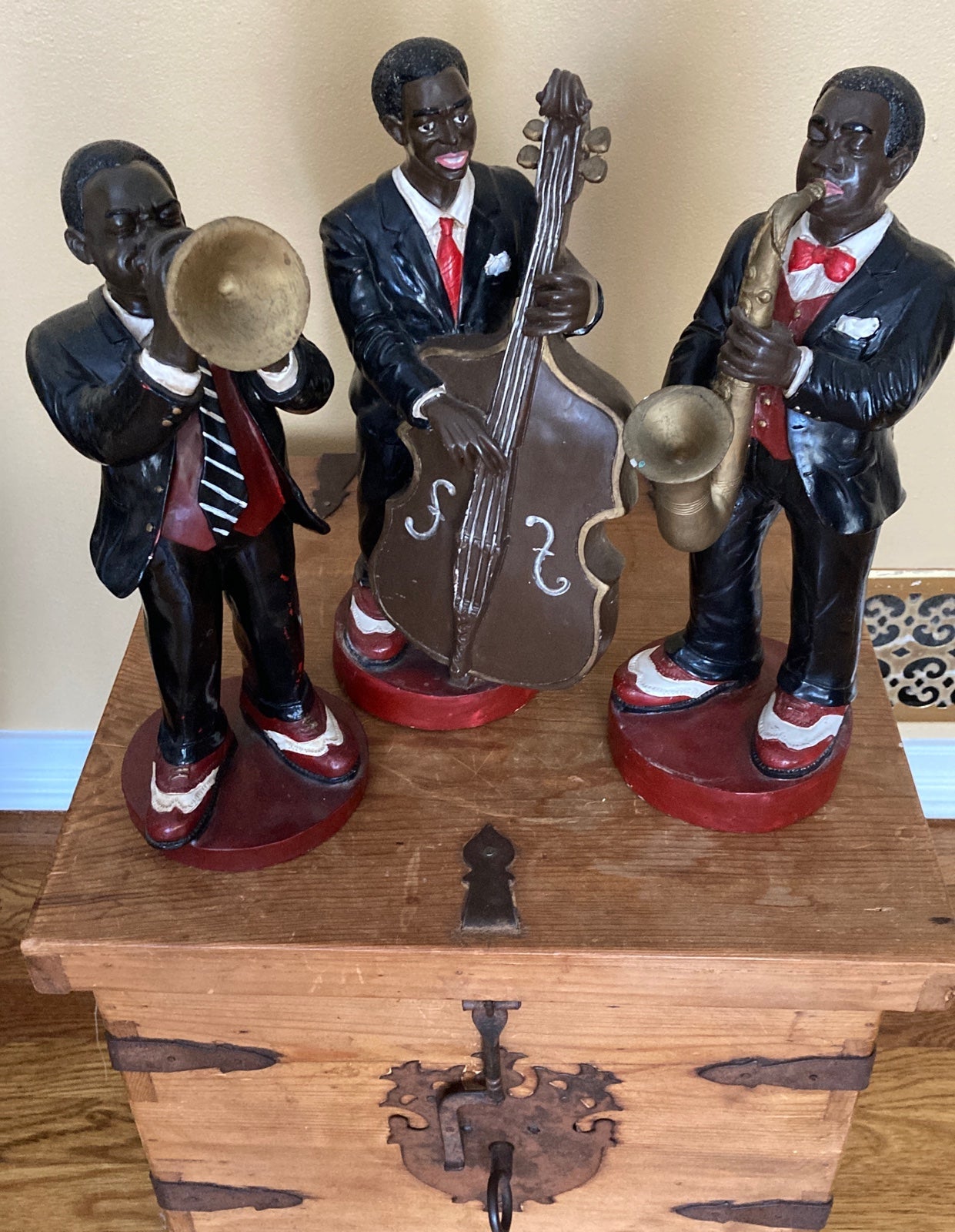 Set of 3 black Harlem jazz band figures