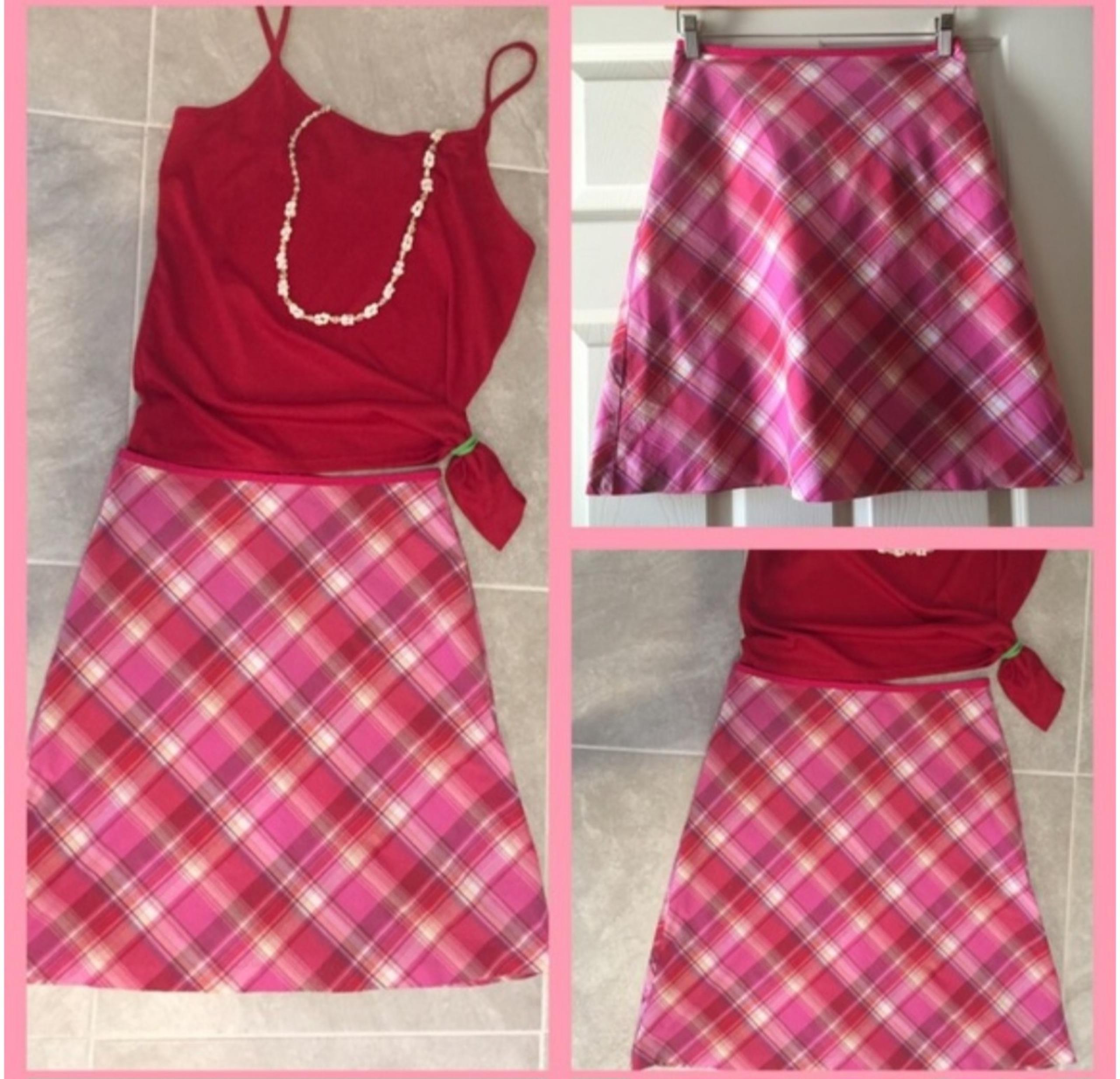 Women's plaid skirt size 5