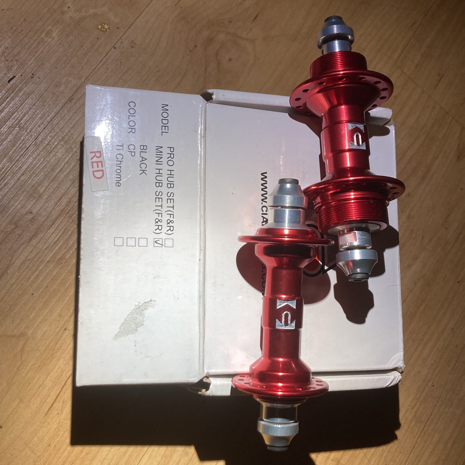 28h sealed red anodized ciari mini hub set