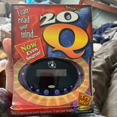 Radica 20 Questions Game Version 2.0